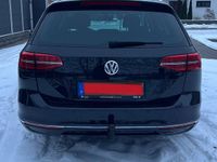 Gebraucht VW Passat Highline 150 PS (110 kW) 2017 Schwarz Kombi