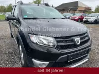Gebraucht Dacia Sandero Stepway Ambiance 90 PS (66 kW) 2015 Schwarz SUV