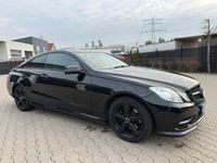 Gebraucht Mercedes E350 AMG line 265 PS (194 kW) 2013 Schwarz Coupé
