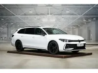 Gebraucht VW Passat R-line 150 PS (110 kW) 2026 Pure white Kombi