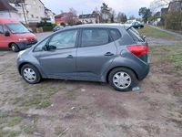 Gebraucht Kia Venga 90 PS (66 kW) 2011 Grau Kleinwagen