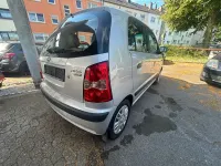Gebraucht Hyundai Atos 63 PS (46 kW) 2007 Bright silver Kleinwagen