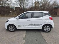 Gebraucht Hyundai i10 Select 67 PS (49 kW) 2020 Polar white / sol Kleinwagen