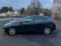 Usado Kia Ceed 128 HP (94 kW) 2013 Preto Citadino