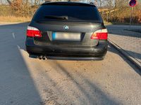 Gebraucht BMW 525 197 PS (144 kW) 2009 Schwarz Kombi