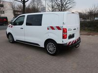 Gebraucht Opel Vivaro 120 PS (88 kW) 2021 Weiß Van / Kleinbus