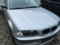 Gebraucht BMW 320 150 PS (110 kW) 1998 Silber Limousine