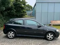 Gebraucht Opel Astra 101 PS (74 kW) 1999 Schwarz Kleinwagen