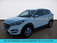 Gebraucht Hyundai Tucson Trend 116 PS (85 kW) 2016 Weiß SUV