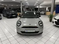 Gebraucht Mini Cooper S Favoured 204 PS (150 kW) 2025 Melting silver iii Kleinwagen