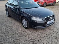 Gebraucht Audi A3 Attraction 105 PS (77 kW) 2012 Schwarz Limousine