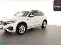 Gebraucht VW Touareg Elegance 286 PS (210 kW) 2018 Pure white SUV
