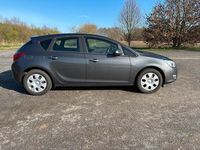Gebraucht Opel Astra 115 PS (84 kW) 2010 Grau Limousine