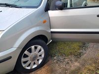 Gebraucht Ford Fusion 80 PS (58 kW) 2004 Silber Kleinwagen