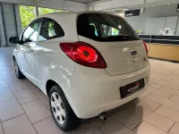 Gebraucht Ford Ka Trend 69 PS (50 kW) 2014 Weiß Kleinwagen