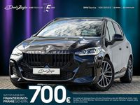 Gebraucht BMW 220 Active Tourer M Sport 163 PS (119 kW) 2025 Saphirschwarz metallic Van / Kleinbus