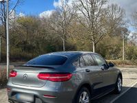 Gebraucht Mercedes GLC250 211 PS (155 kW) 2017 Grau SUV