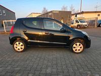 Gebraucht Suzuki Alto 68 PS (50 kW) 2012 Schwarz Kleinwagen