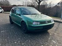 Gebraucht VW Golf IV 75 PS (55 kW) 2004 Grün Kleinwagen