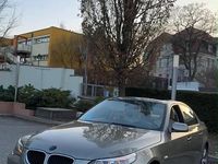 Gebraucht BMW 523 177 PS (130 kW) 2005 Silber Limousine