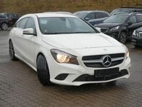 Gebraucht Mercedes CLA250 211 PS (155 kW) 2015 Weiß Limousine
