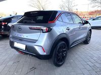 Gebraucht Opel Mokka Business Elegance 131 PS (96 kW) 2023 Kontrast grau (metallic) SUV