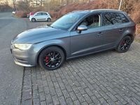 Gebraucht Audi A3 Ambiente 110 PS (80 kW) 2015 Grau Limousine