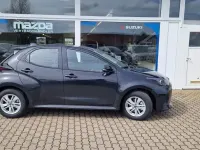 Gebraucht Mazda 2 Center-Line 116 PS (85 kW) 2024 Schwarz Limousine
