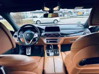 Gebraucht BMW 740 Executive 320 PS (235 kW) 2016 Grau Limousine
