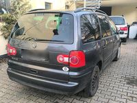 Gebraucht VW Sharan 116 PS (85 kW) 2006 Grau Van / Kleinbus