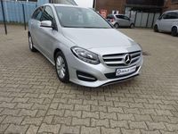 Gebraucht Mercedes B180 122 PS (89 kW) 2016 Polarsilber  metalliclack Van / Kleinbus
