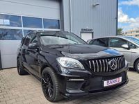 Gebraucht Mercedes ML63 AMG AMG 525 PS (386 kW) 2014 Obsidianschwarz  metalliclack SUV