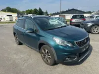 Gebraucht Peugeot 2008 Allure 82 PS (60 kW) 2018 Grün SUV