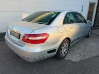 Gebraucht Mercedes E200 187 PS (137 kW) 2011 Silber Limousine