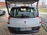 Gebraucht Renault Scénic II 113 PS (83 kW) 2006 Weiß Van / Kleinbus