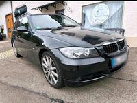 Gebraucht BMW 318 143 PS (105 kW) 2008 Schwarz Kombi