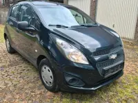 Gebraucht Chevrolet Spark 68 PS (50 kW) 2013 Schwarz Kleinwagen