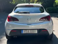 Gebraucht Opel Astra GTC 165 PS (121 kW) 2012 Silber Coupé