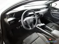 Gebraucht Audi Q8 Sportback e-tron Advanced Plus 250 kW (340 PS) 2024 Gletscherweiß metallic SUV