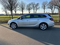 Gebraucht Opel Astra Style 140 PS (102 kW) 2015 Silber Kombi