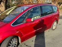 Gebraucht Ford S-MAX Titanium 200 PS (147 kW) 2014 Rot Van / Kleinbus