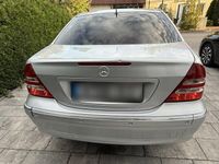 Gebraucht Mercedes C230 204 PS (150 kW) 2006 Silber Limousine