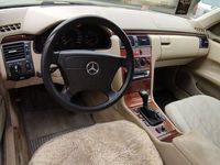 gebraucht Mercedes E200 CLASSIC Classic