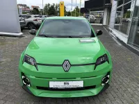 Nowe Renault 5 E-Tech Urban 89 kW (122 KM) 2025 Zielony Sedan/Limuzyna