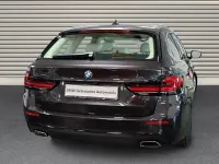 Gebraucht BMW 530 Efficient Dynamics 286 PS (210 kW) 2023 Sophistograu brillanteffekt Kombi