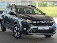 Gebraucht Dacia Jogger Expression 110 PS (80 kW) 2023 Cedar green Van / Kleinbus