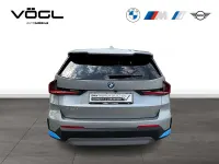 Gebraucht BMW iX1 Performance 230 kW (313 PS) 2023 Spacesilber SUV