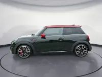 Gebraucht Mini John Cooper Works 231 PS (169 kW) 2021 Grün Kleinwagen