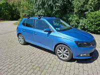 Gebraucht Skoda Fabia Joy 90 PS (66 kW) 2016 Blau Kleinwagen
