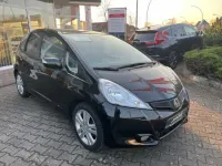 Gebraucht Honda Jazz Exclusive 99 PS (72 kW) 2014 Crystal black pearl (metallic) Kleinwagen